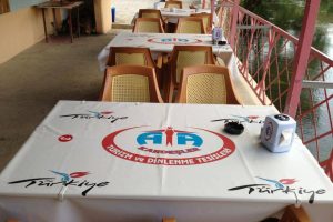 Tortum Şelalesi Ata Kardeşler
