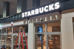 Erzurum STARBUCKS Tabela Montajı